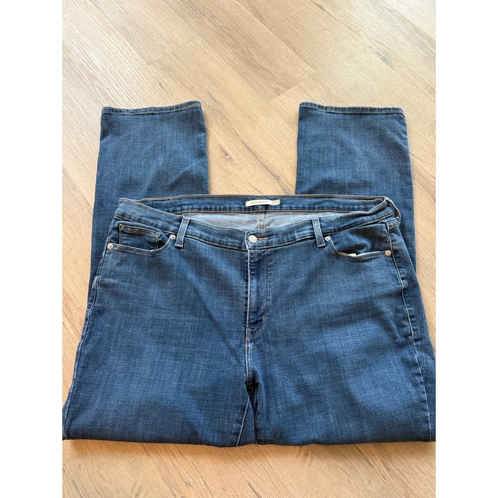 Levis Classic Bootcut Jeans 22W Plus Size Medium Wash Blue WaterLess Denim